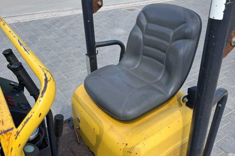 OmecoHub - Immagine YANMAR C12R-B